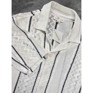 Morsecode‎ Mens Shirt Small White Black Striped Knit Short Sleeve Button Up Size